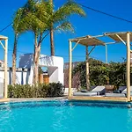 מלון Casa Boutique & - Adults Only