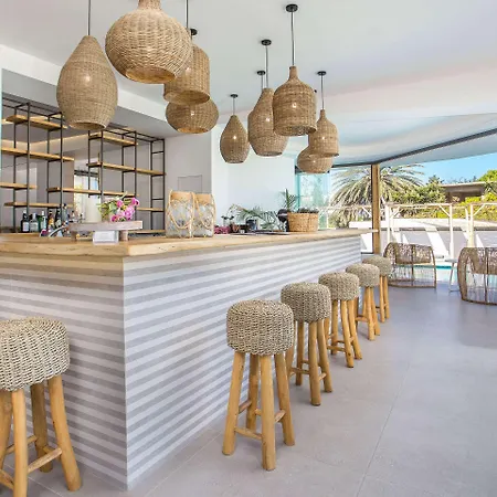Casa Boutique & - Adults Only מלון פליראקי