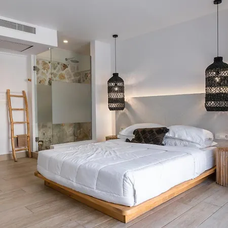 מלון Casa Boutique & - Adults Only 4*