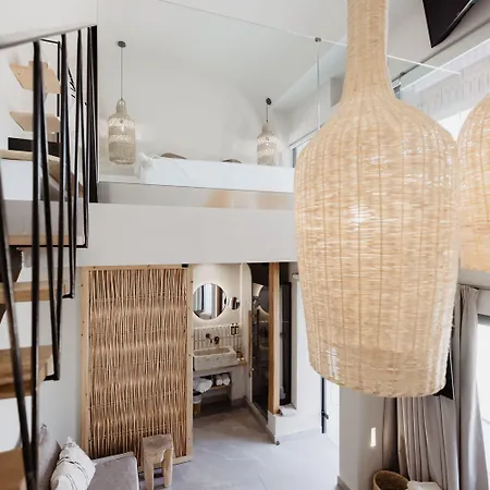 מלון Casa Boutique & - Adults Only 4*