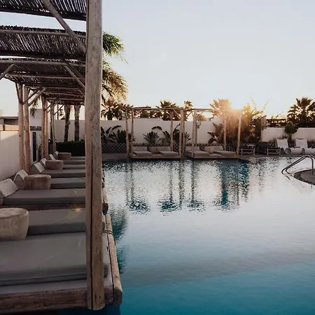 Casa Boutique & - Adults Only فندق فاليراكي